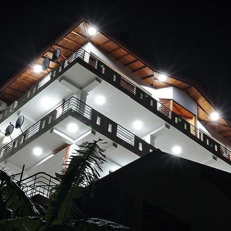 Kandyan Bluestar Villa Exterior photo